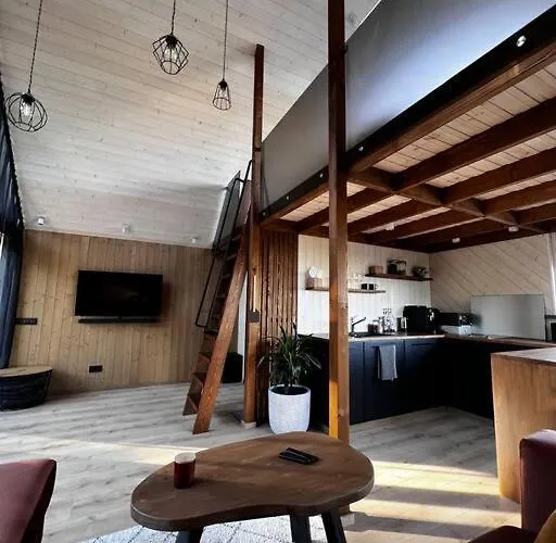 Feel The Breeze - Cozy Luxury